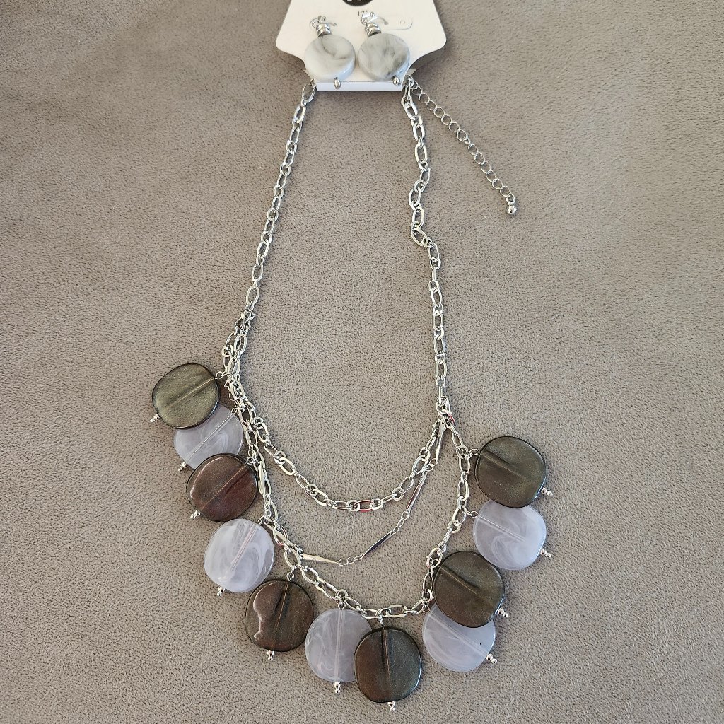 A&I Brown And Gray Earring And Necklace Set